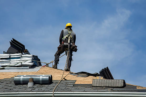 Professional Gutter Installation technician working in Troy, ID